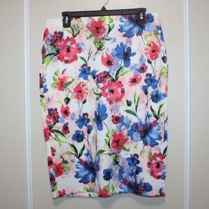 FITTED STRETCH PENCIL SKIRT WITH FLORAL PRINT